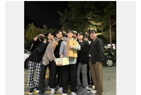 팀 단체 사진